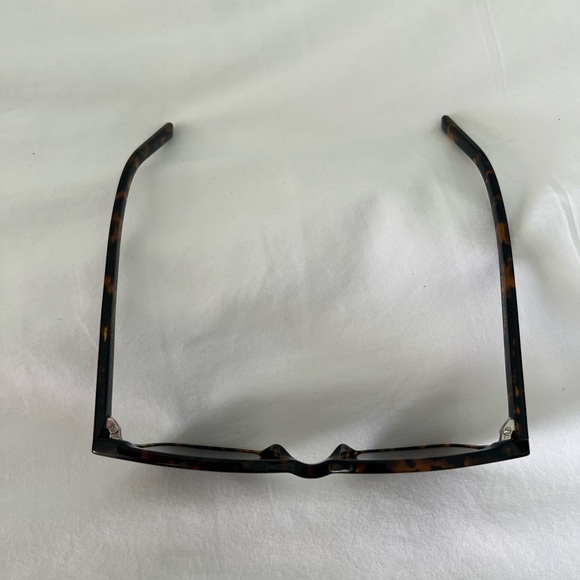 DIFF Billie Shadow Tortoise Grey Polarized Sunglasses Unisex - Picture 11 of 15